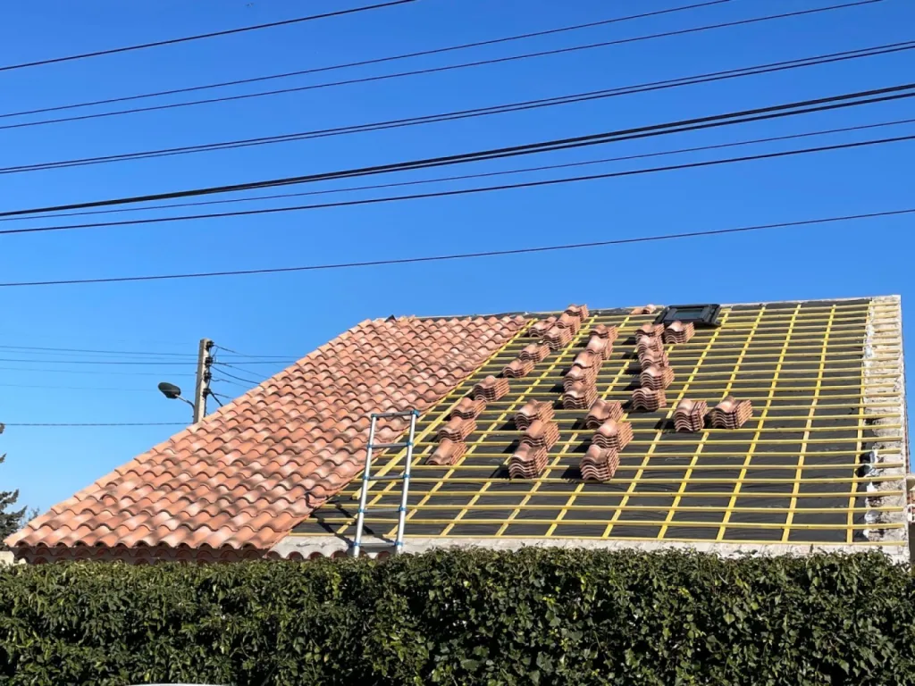 Réfection de toiture avec isolation d’une maison sur Châteauneuf-les-Martigues.