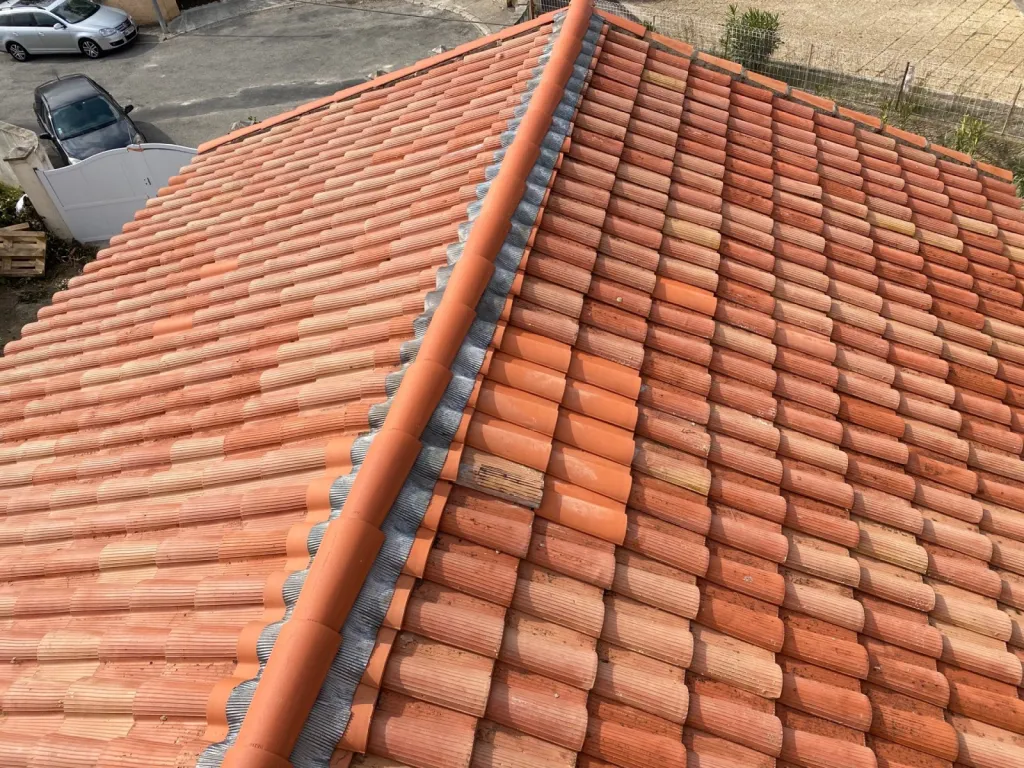 faitage et nettoyage des tuiles fini sur aix en provence