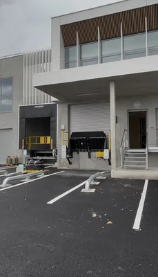 Stockage pour entreprises, accélérez vos flux logistiques et réduisez vos coûts avec service ecusson vert proche de Montpellier