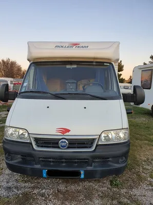 VENDU CAMPING CAR ROLLER TEAM 225P