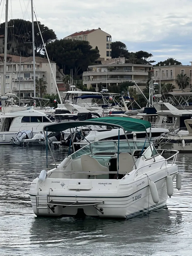 A vendre d'occasion vedette Jeanneau Leader 705 occasion Bandol