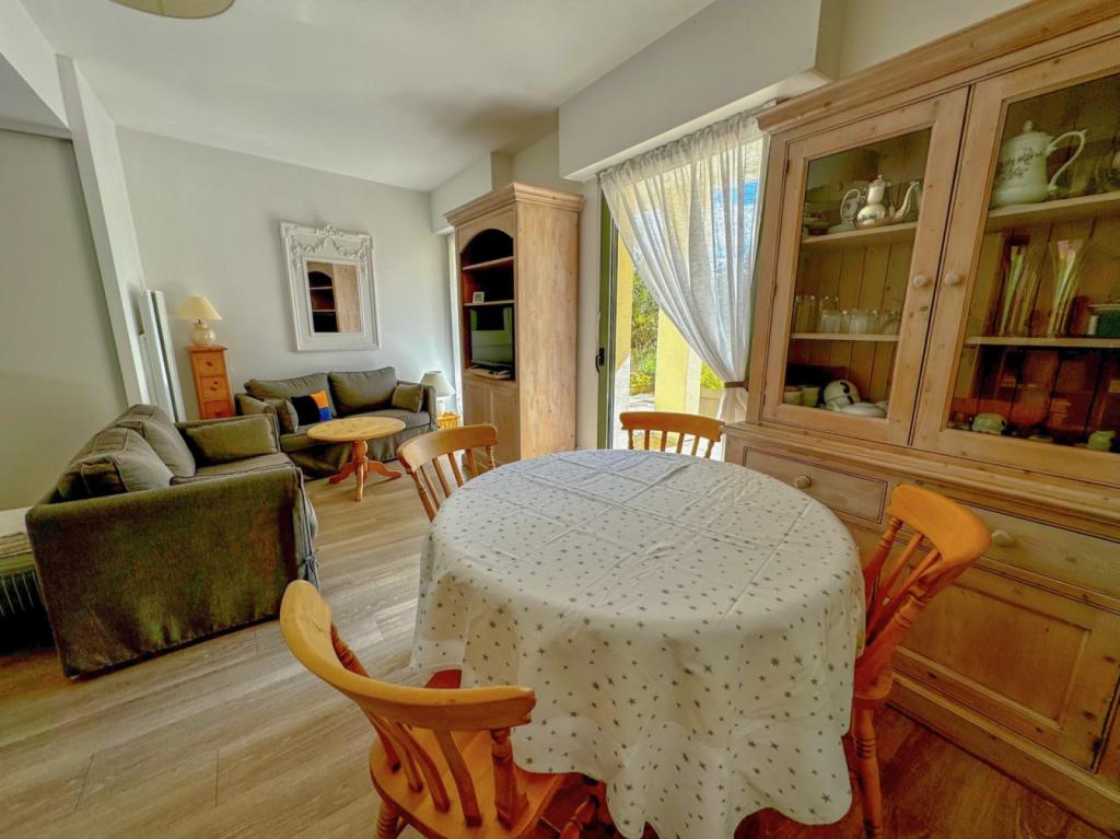 À vendre, appartement T3, avec terrasse de 35 m² et parking en option*