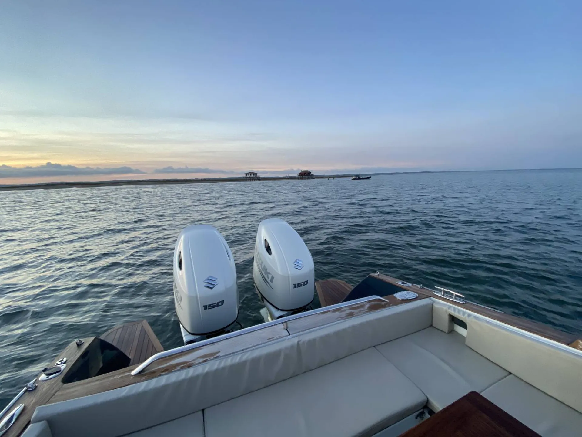 Vedette ECLA avec Bat'express - Arcachon et Cap Ferret