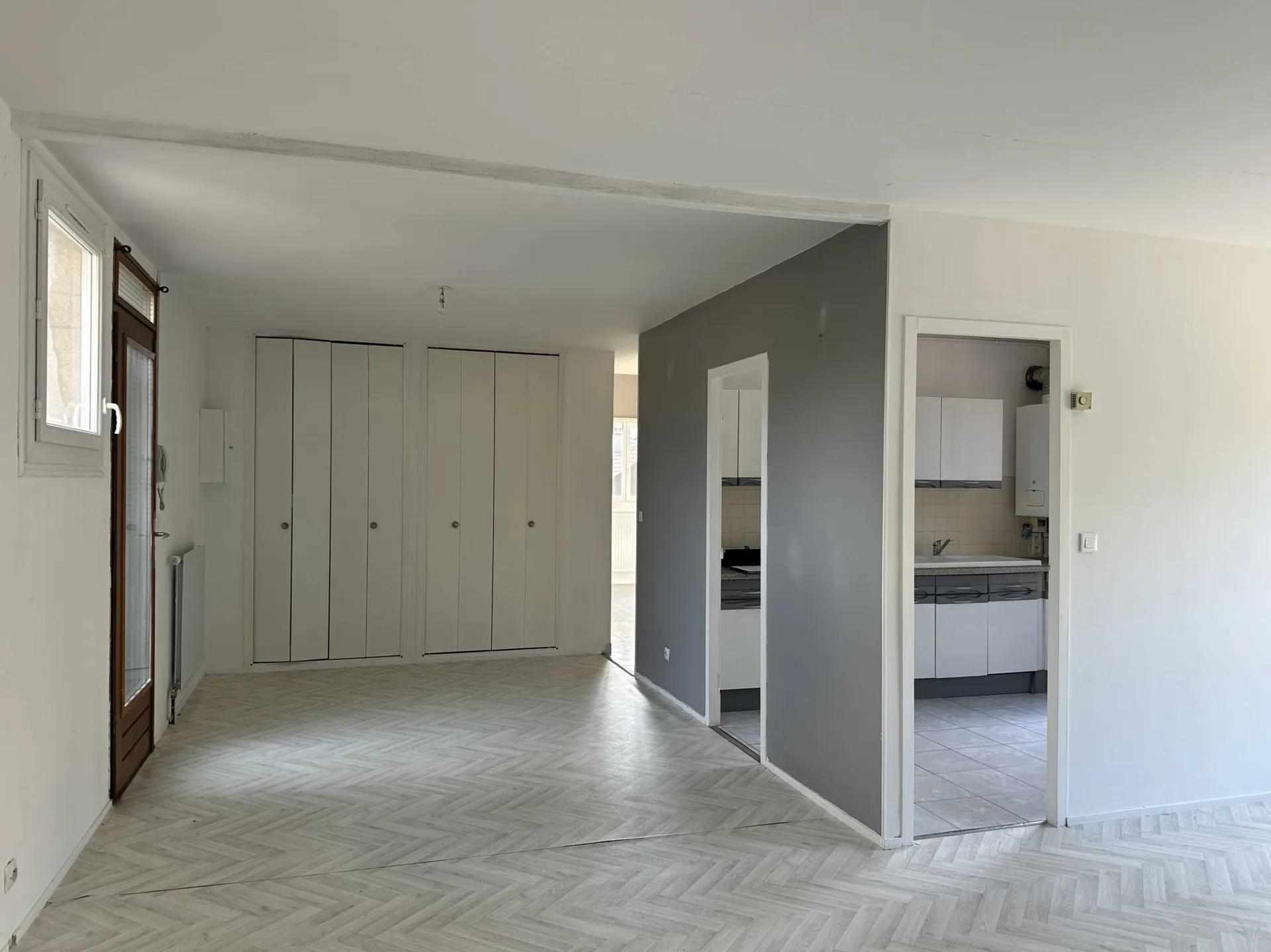 Appartement de 72.78m² avec 2 chambres, terrasse, parking sur les hauteurs de Dieppe 76.