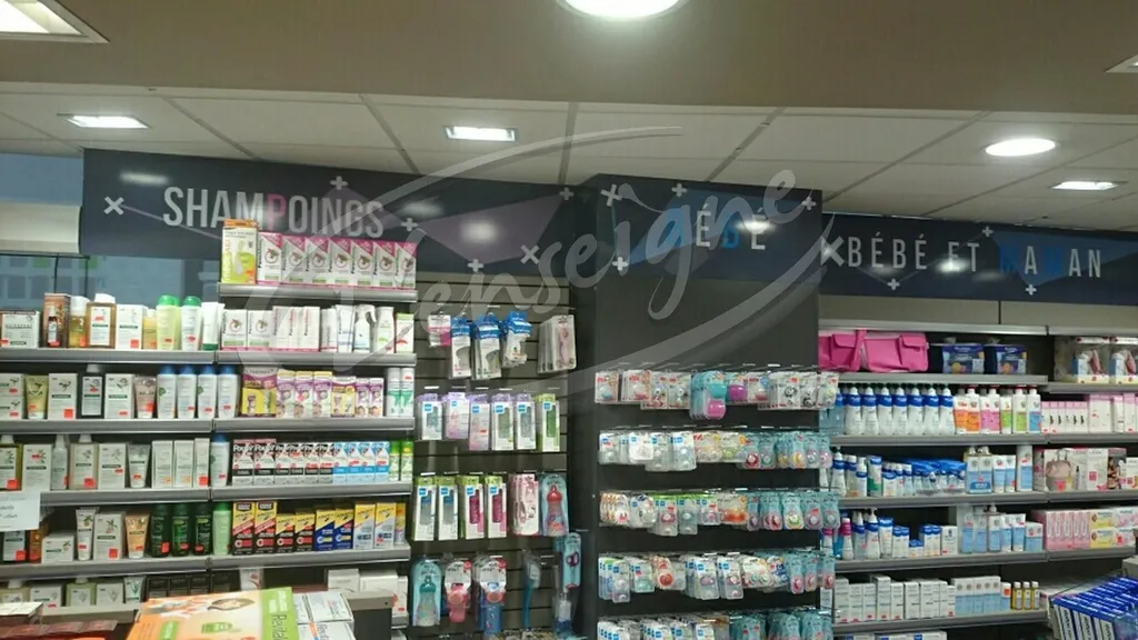 Décoration intérieure Pharmacie Martigues