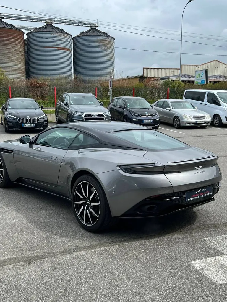 Acheter Aston Martin DB11 v8 Bi Turbo