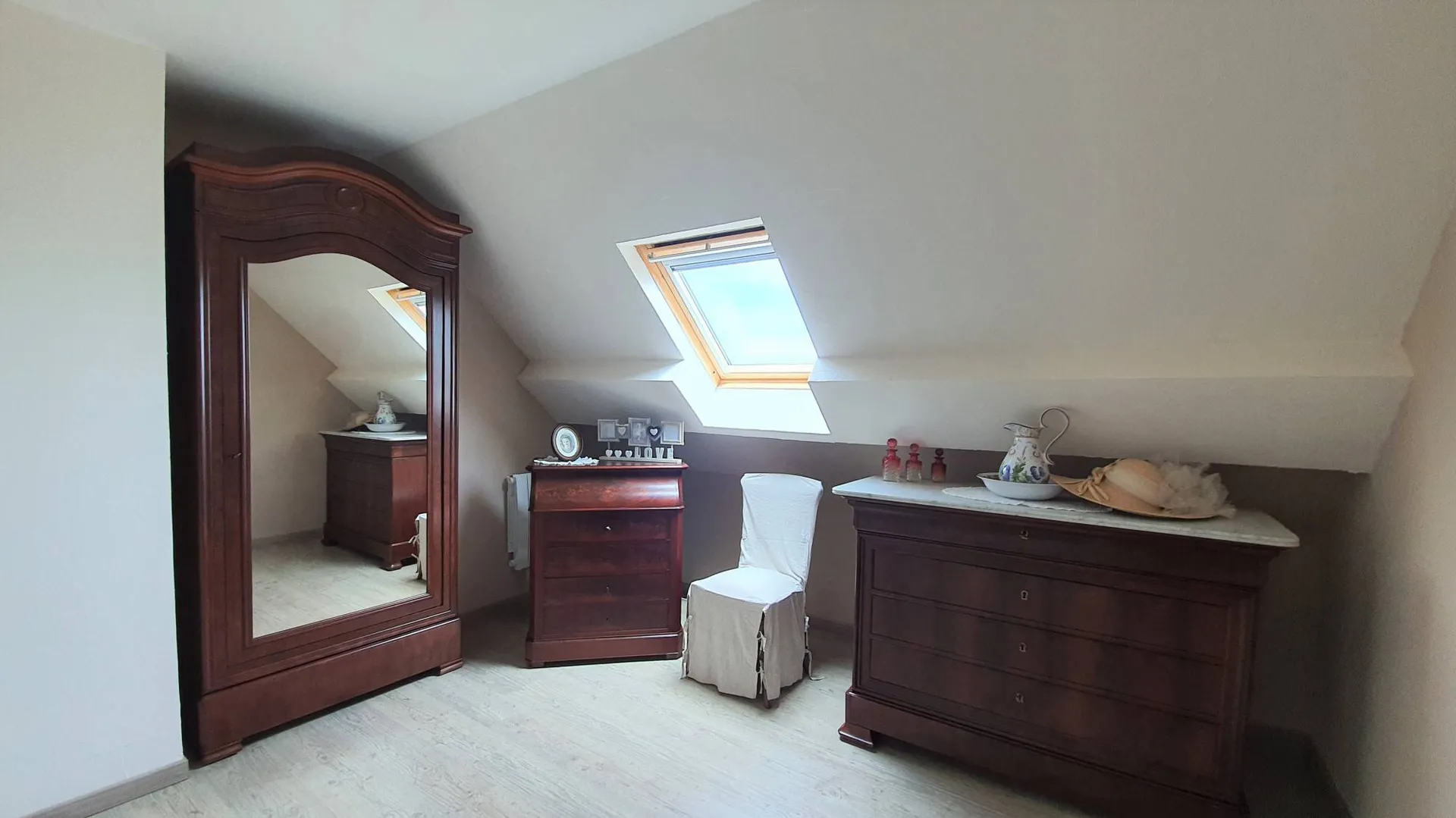 A vendre Villa avec vue magnifique sur la mer, 4 chambres, située au coeur des 3 villes soeurs ( Le Tréport 76470, Mers-les-Bains 80350 et Eu 76260)