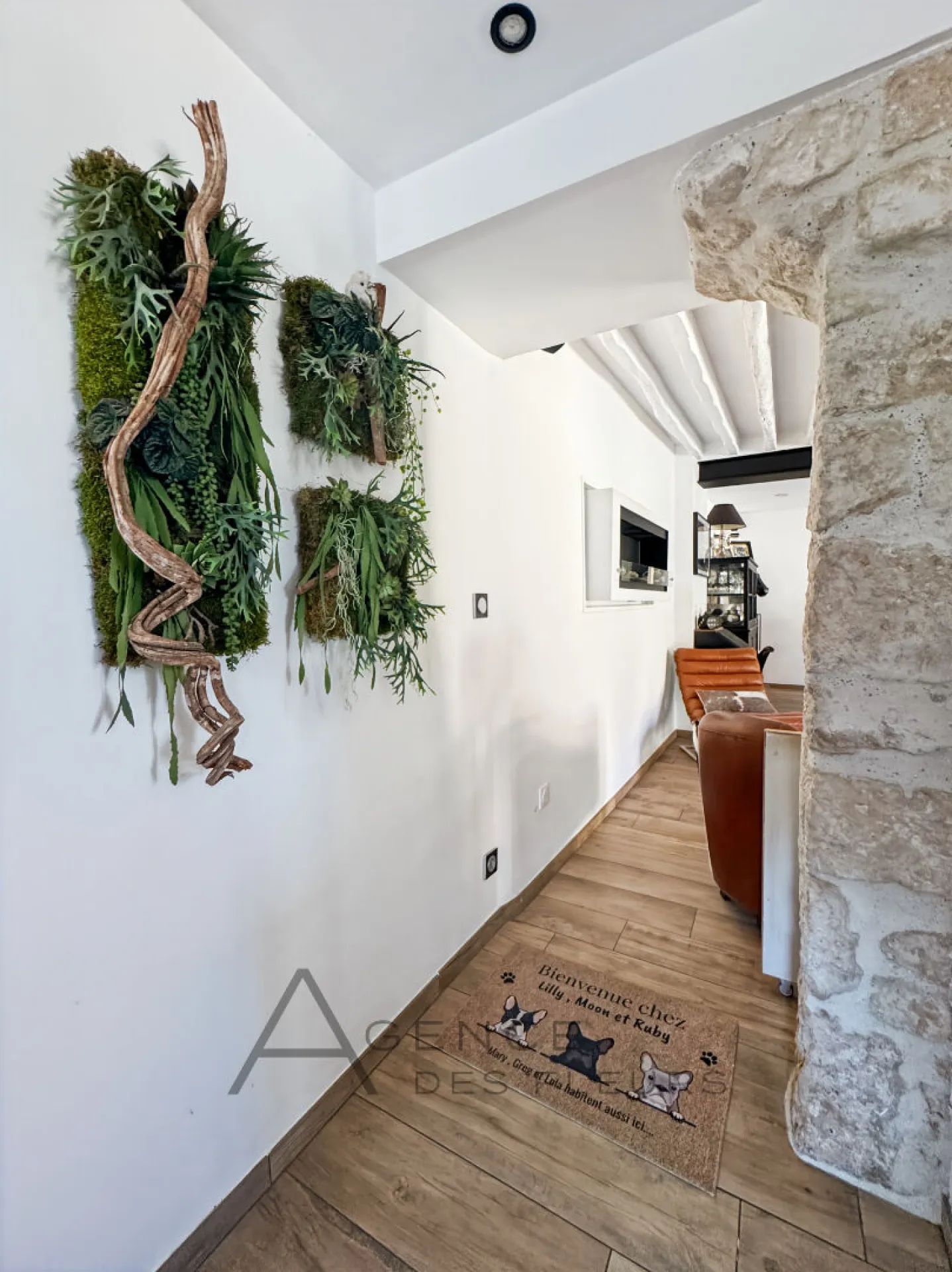 À vendre maison de charme de 104 m² hab. sur 1391m² de terrain située à FRENEUSE