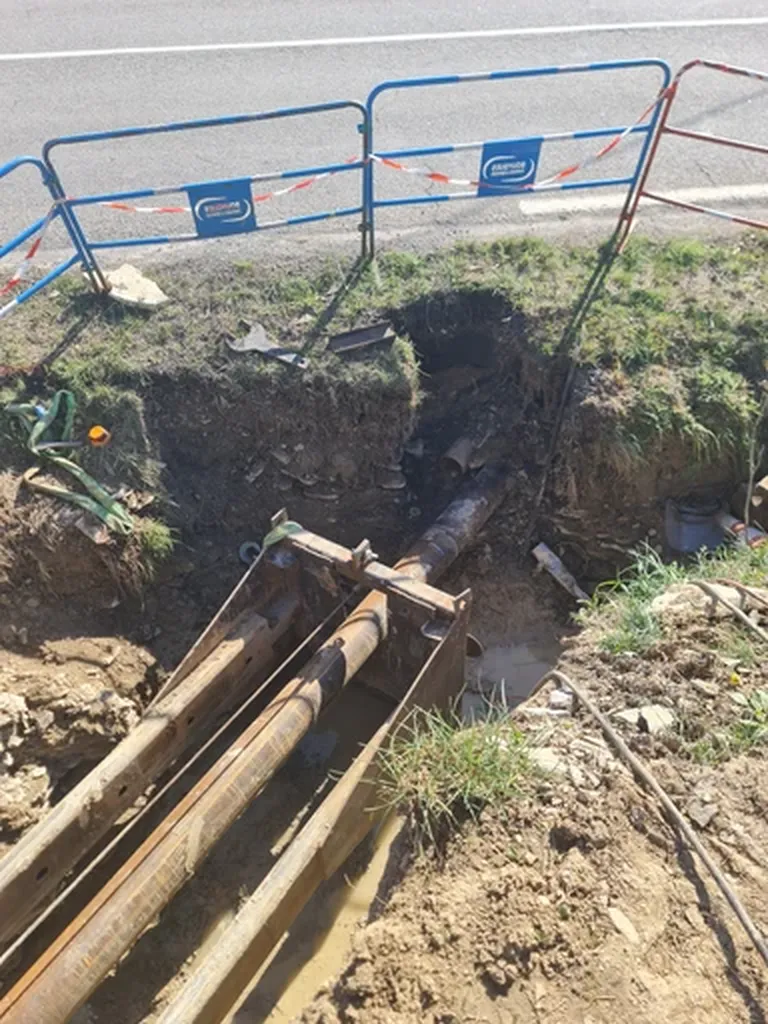 Entreprise spécialisée en terrassement dans la roche, fonçage de canalisation et forage horizontal pour travaux publics complexes techniques sécurisés professionnels