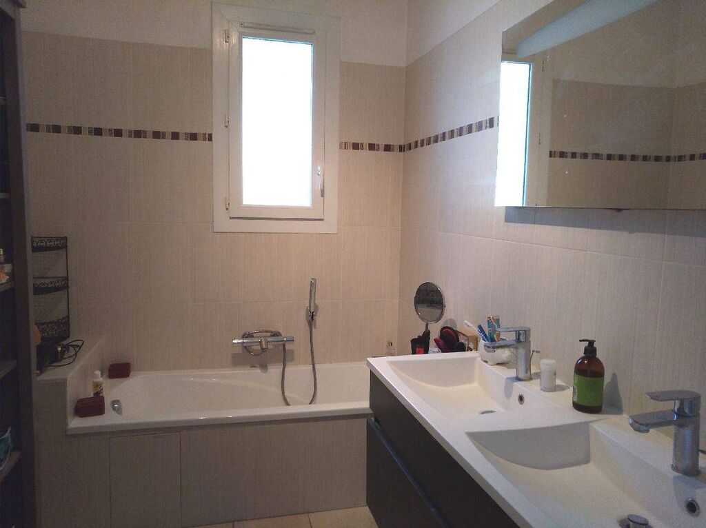 Maison de plain pied à vendre carnoux