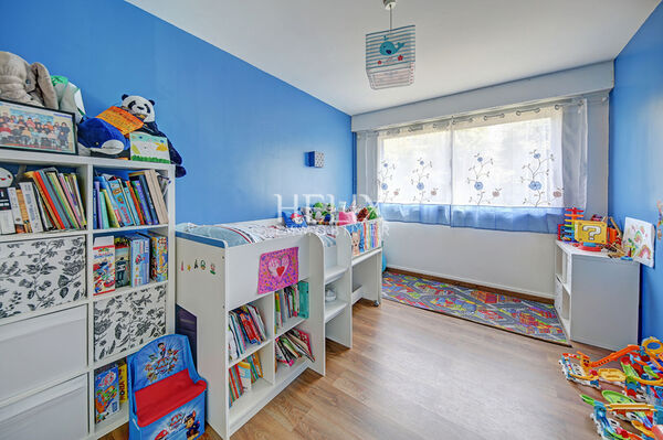 Le Pecq 5P, 100 m2, Standing, recherché, calme, aucun travaux