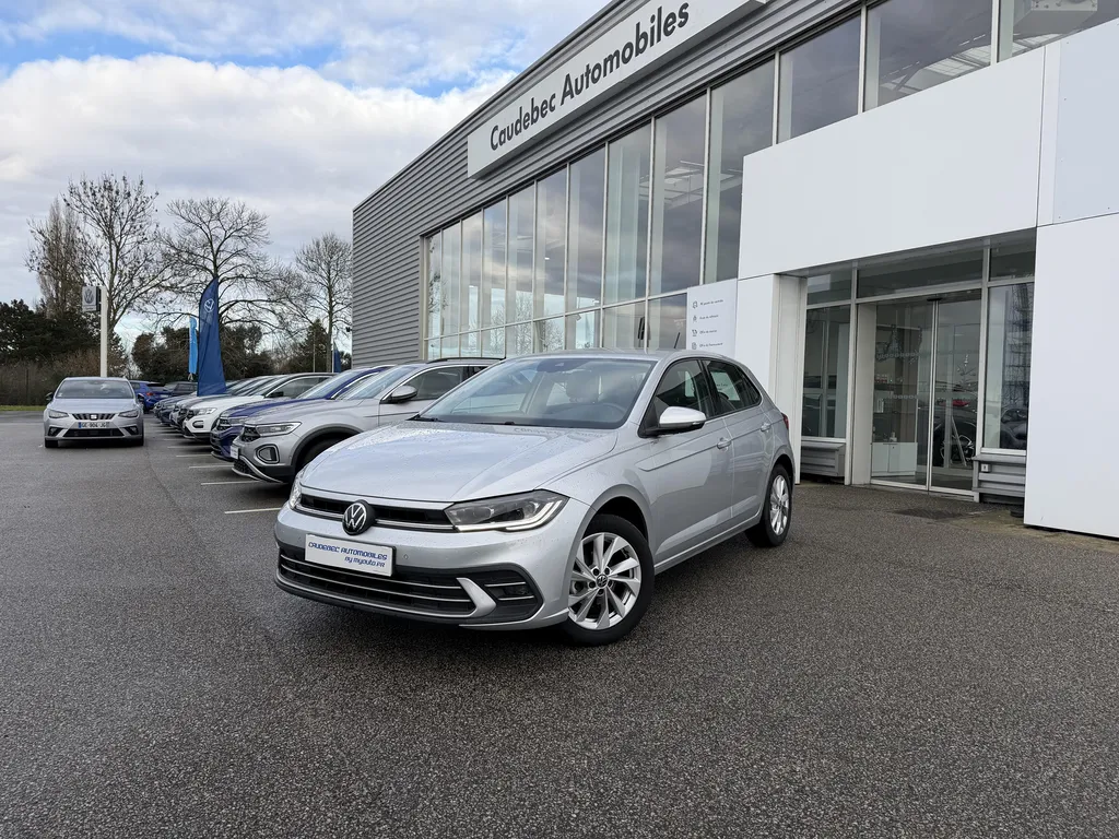 Volkswagen Polo occasion essence 95 ch faible kilométrage proche Le Havre en Normandie