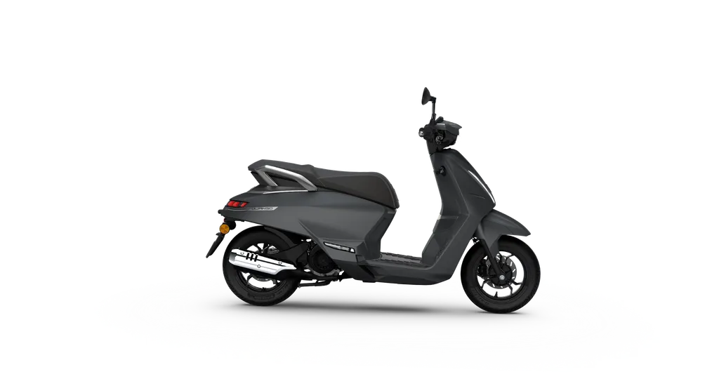 SCOOTER NEUF PEUGEOT DJANGO 125 ACTIVE A LA SEYNE SUR MER