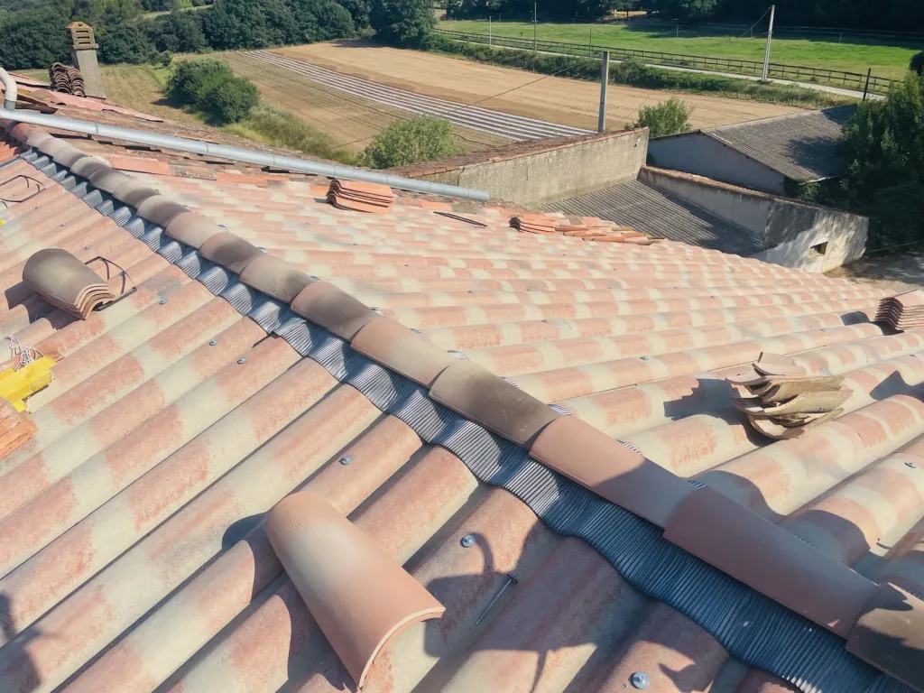 couvreur pour changement de toiture les Milles 13290