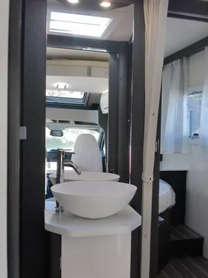 SALLE BAIN SEPAREE
