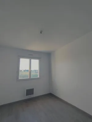 Devis gratuit pour la projection airless blanche d'une maison à Saint Sébastien de Morsent près d'Evreux