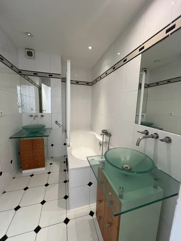 Appartement 4ch Double Living - 137.02 m² + BOX INDIVIDUEL 75016 PARIS