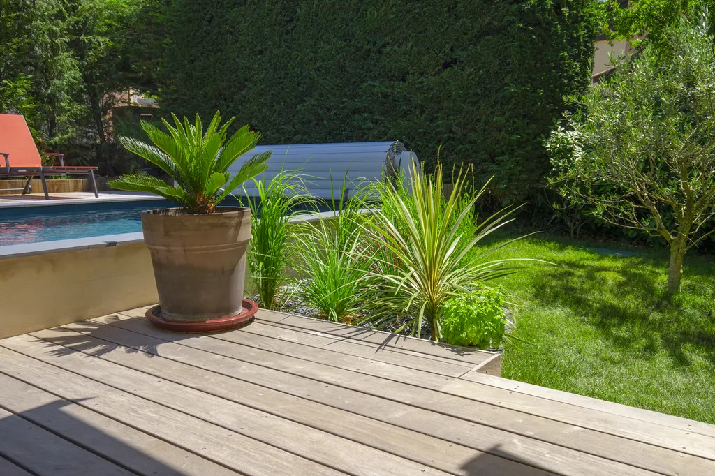 Construction de piscine et aménagement paysager à Genay