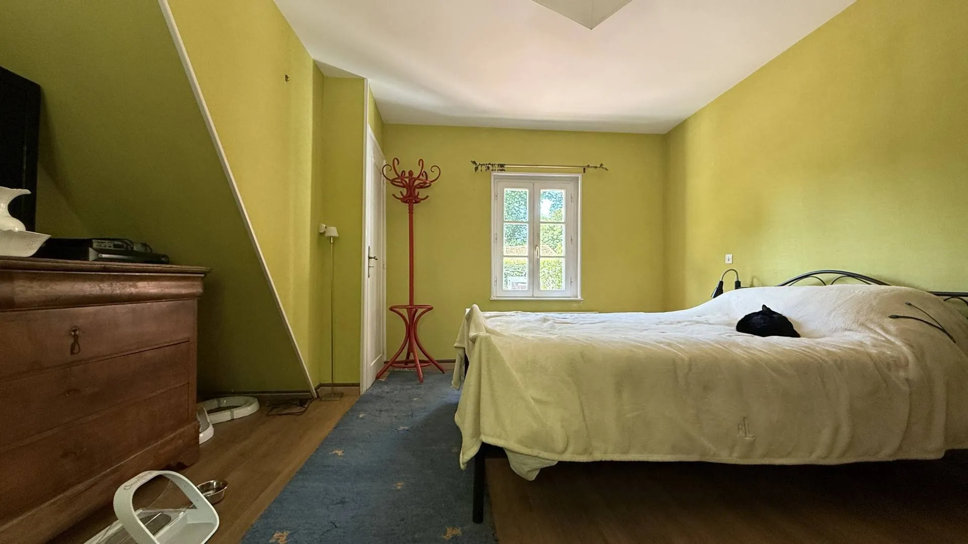 Immobilier de charme à Varengeville : maison 3 chambres avec dépendances et jardin clos