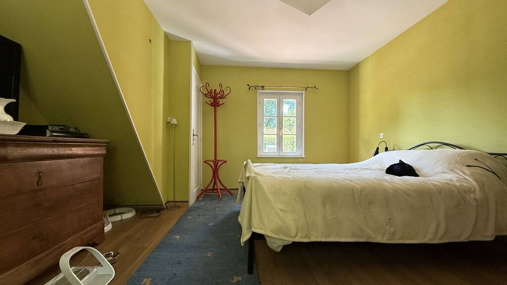 Immobilier de charme à Varengeville : maison 3 chambres avec dépendances et jardin clos