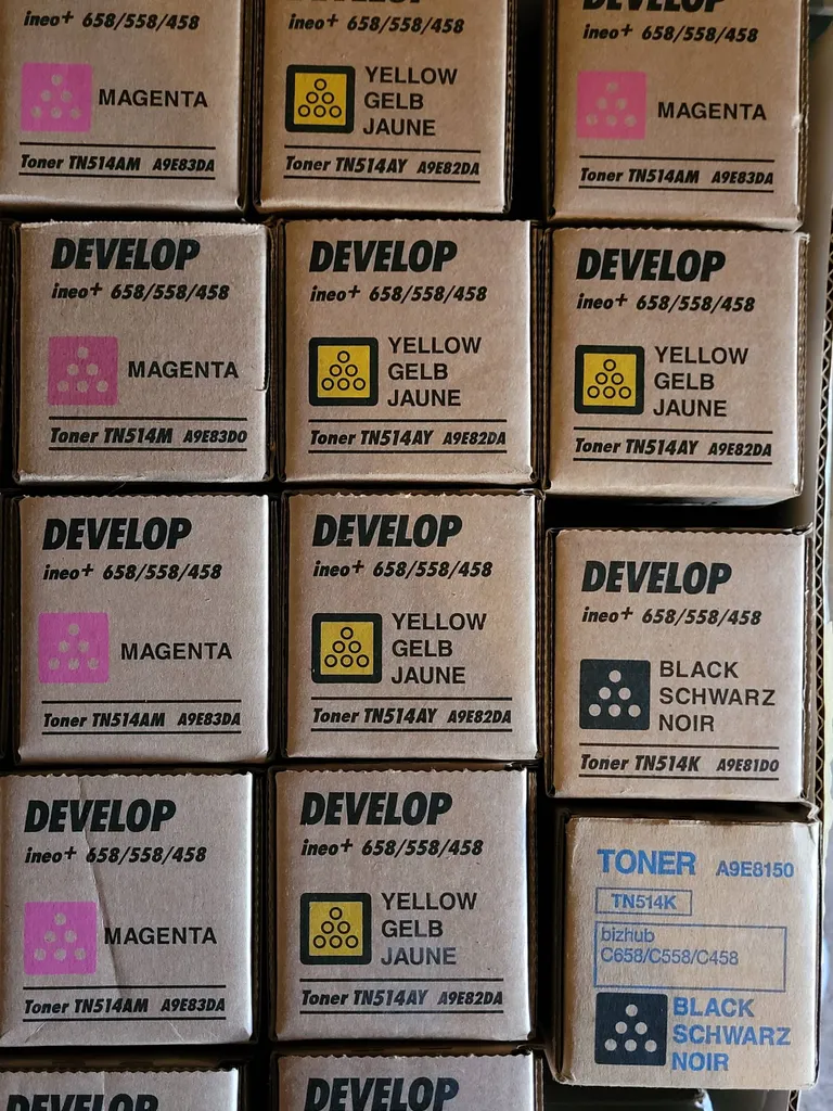 Toners KONICA MINOLTA DEVELO¨P