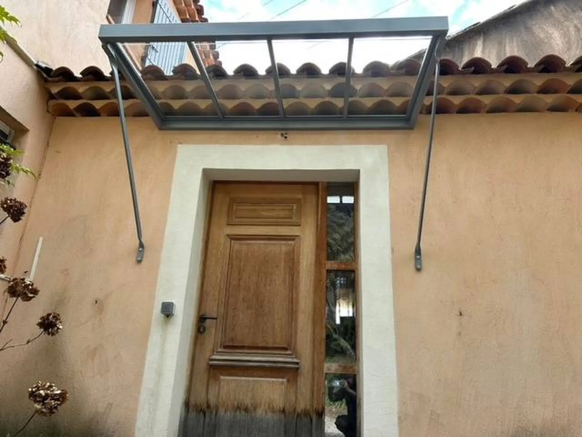 Marquise contemporaine