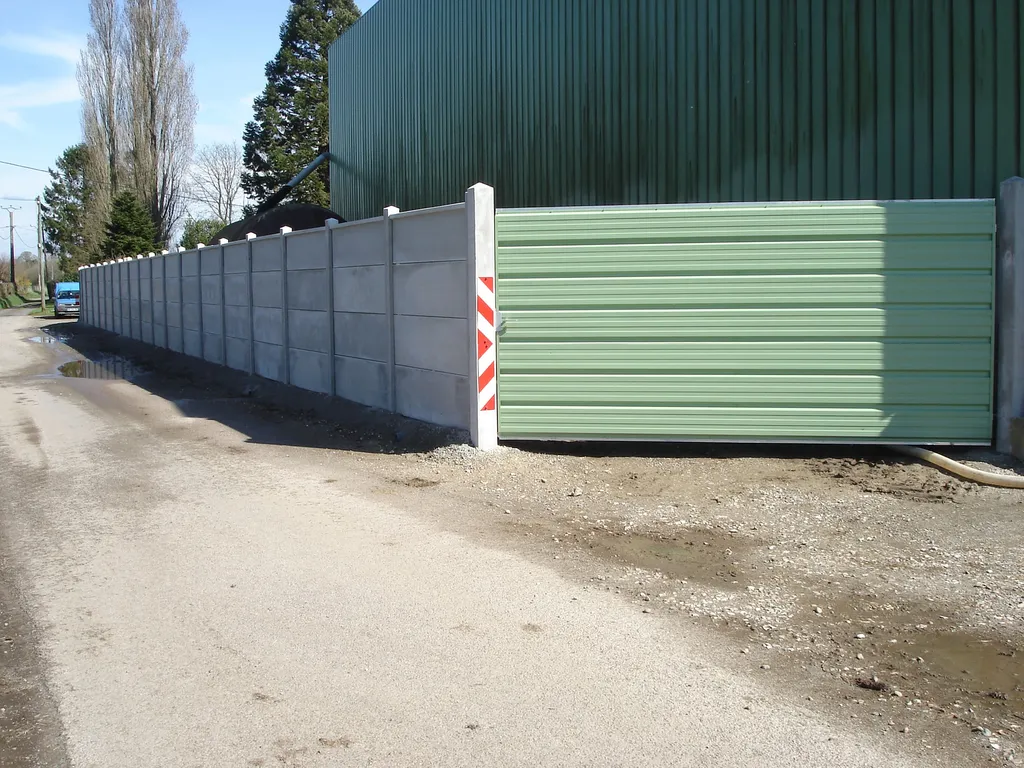 Installation de Portail champêtre en métal à deux vantaux, Fermetures de propriétés et Barrières de délimitation à Elbeuf dans la Seine-Maritime 76 et ses Alentours