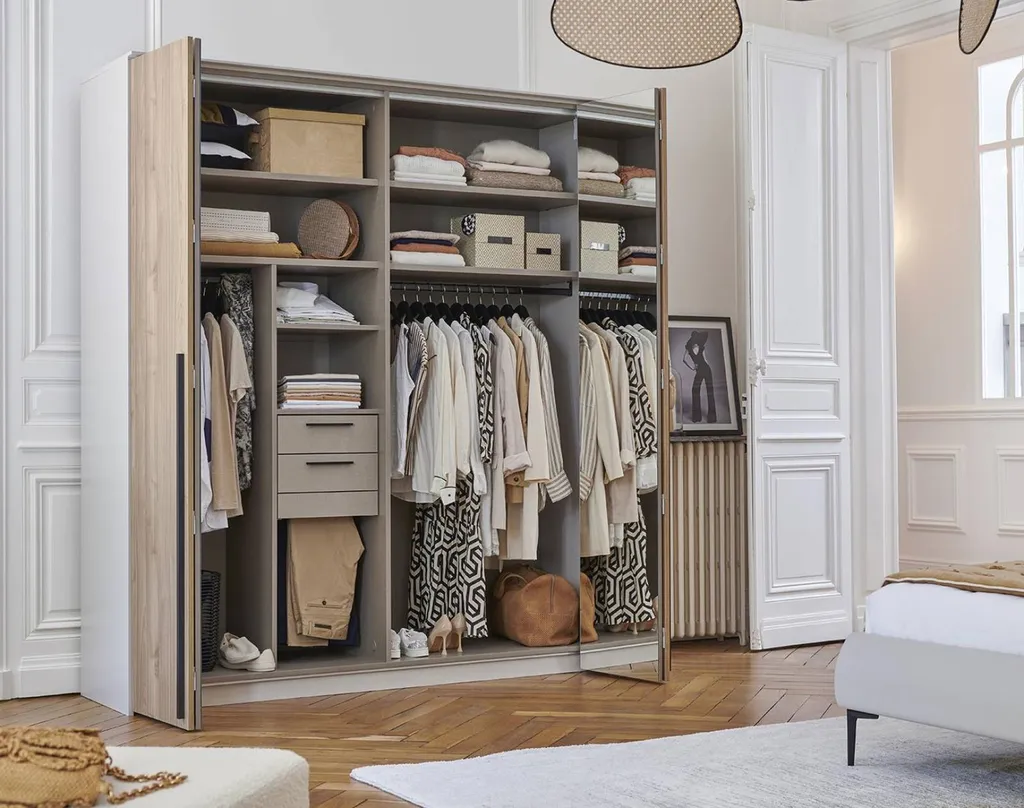 Vente d'une chambre à coucher TOSCANE de fabrication Française