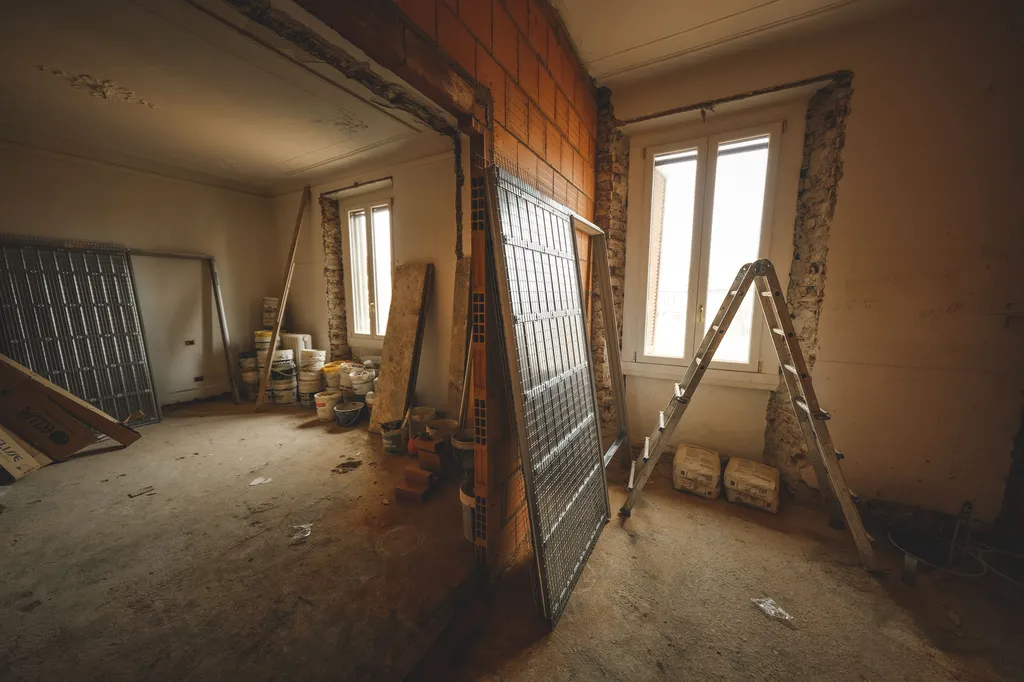  rénovation intérieure d'une maison ancienne à Carmaux Tarn