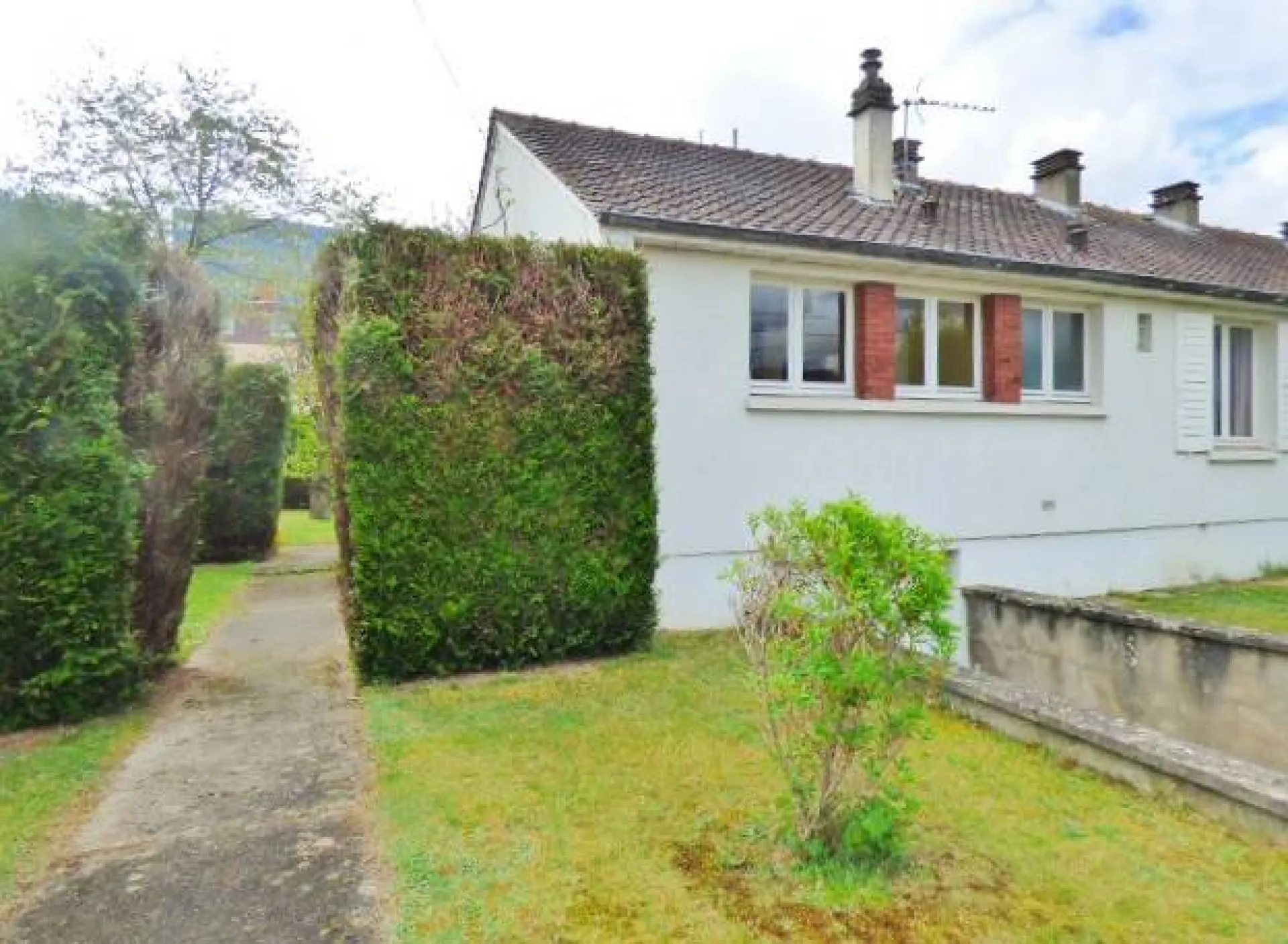 Où trouver à acheter pavillon avec jardin proche écoles à st aubin lès elbeuf 76410