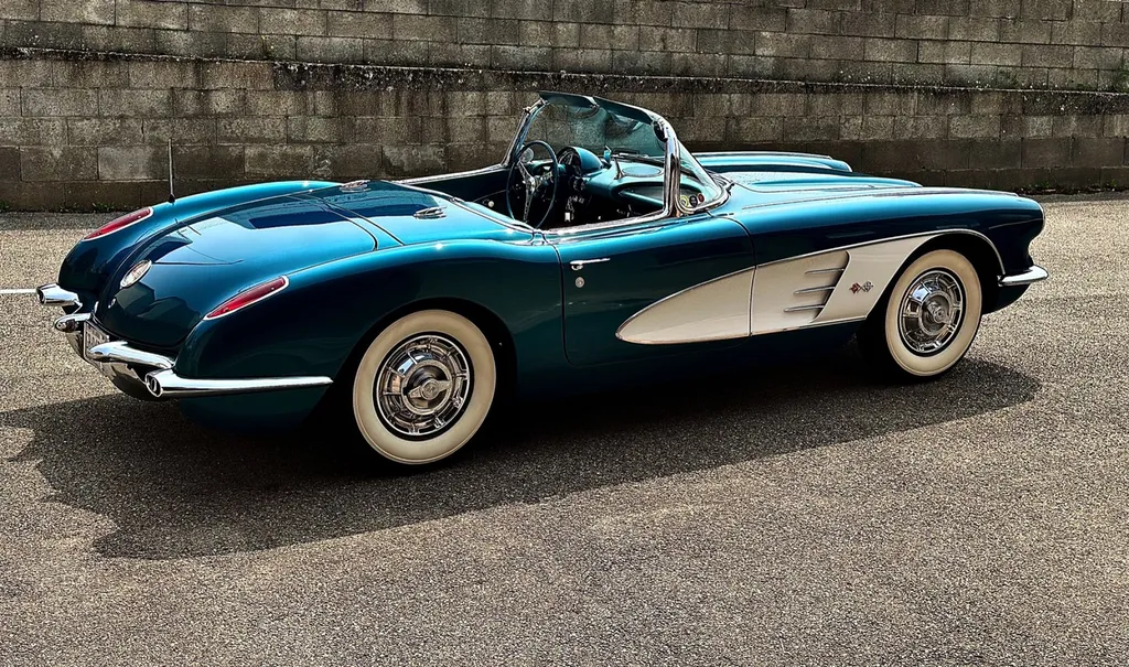 protection carrosserie traitement céramique Gyeon infinite Lyon Chevrolet corvette C1 1959