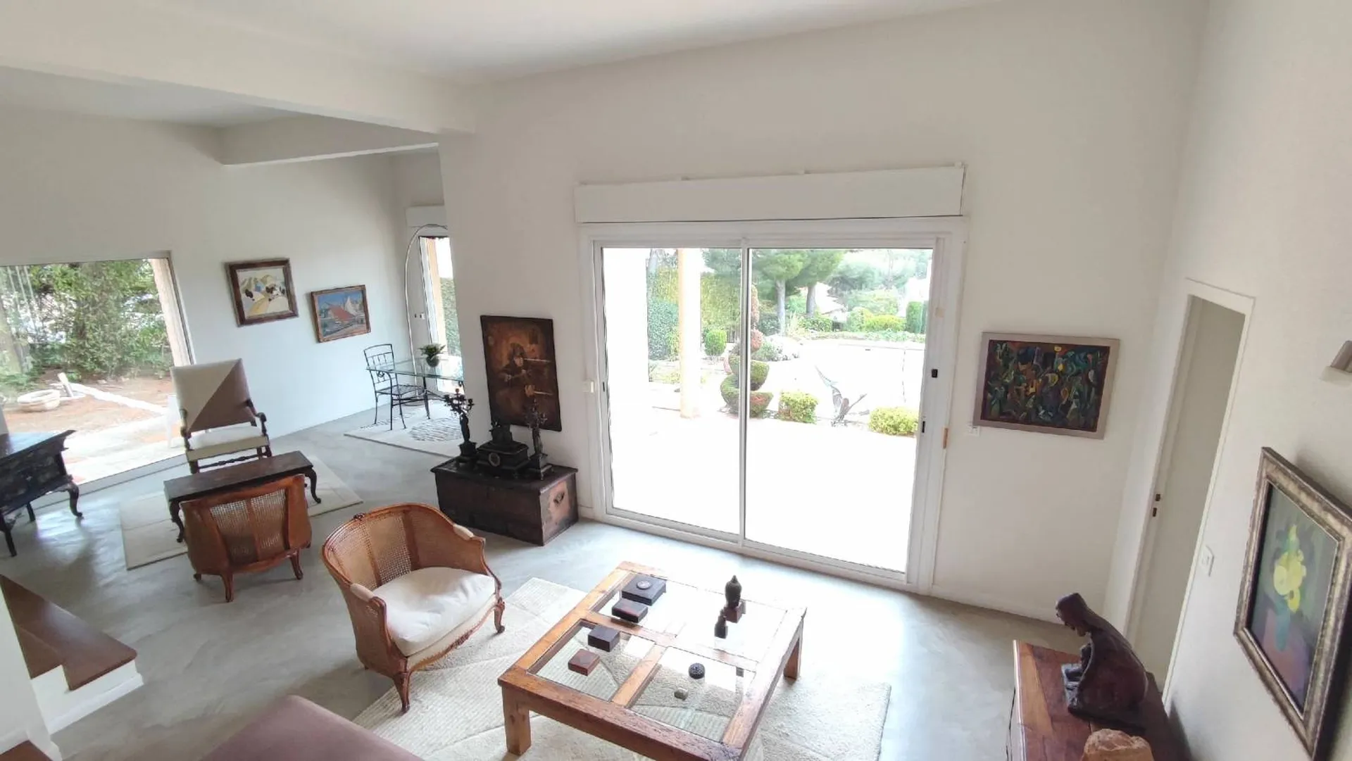 Villa Cassis  derrière le port, avec piscine et garage, vue mer et Cap Canaille