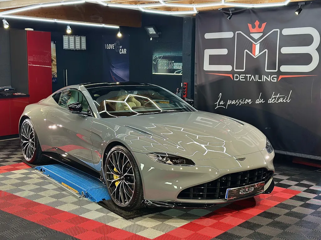 Protection Film PPF et traitement céramique carrosserie Aston Martin Vantage 