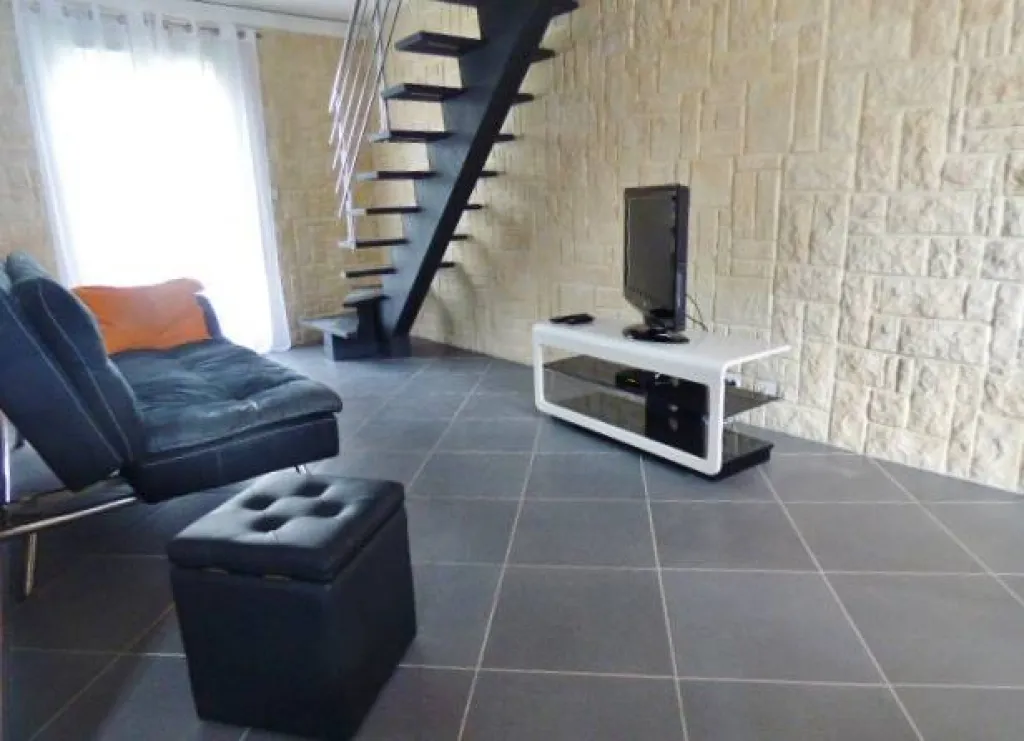 Vends pavillon avec garage proche centre ville d'elbeuf 76