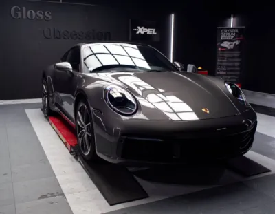 Porsche 992 pose de film de protection Xpel transparent