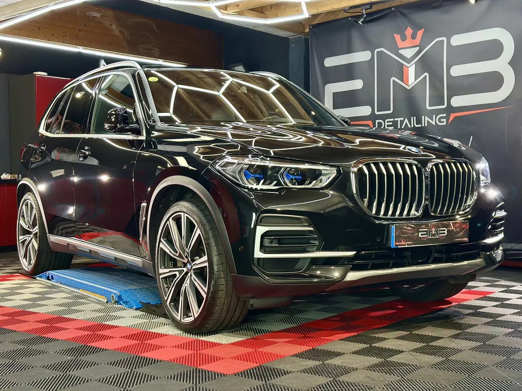 Traitement céramique Vaugneray proche de lyon spécialiste BMW X5