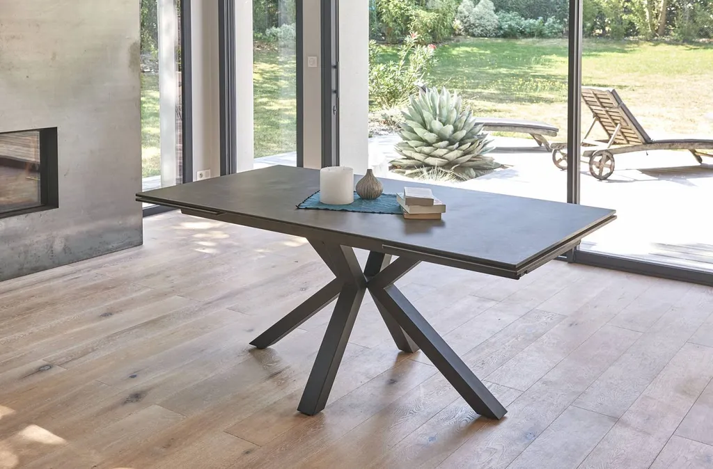 Vente d'une table céramique JASMIN