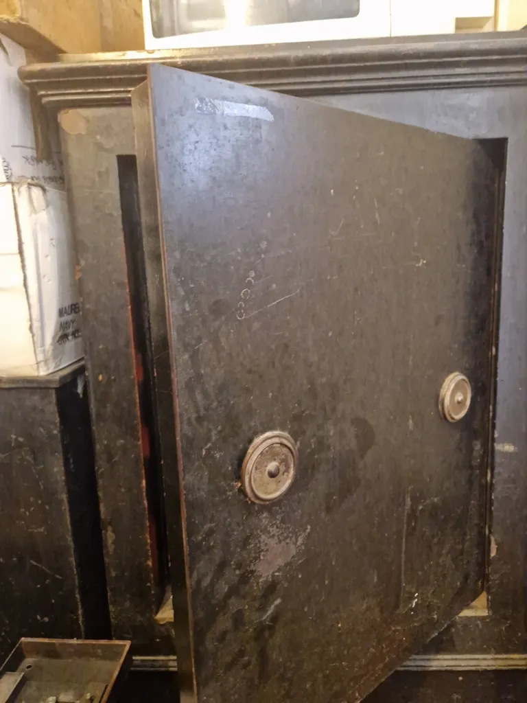 dépannage d'un coffre fort à outreau réalisé par serrurier spécialiste