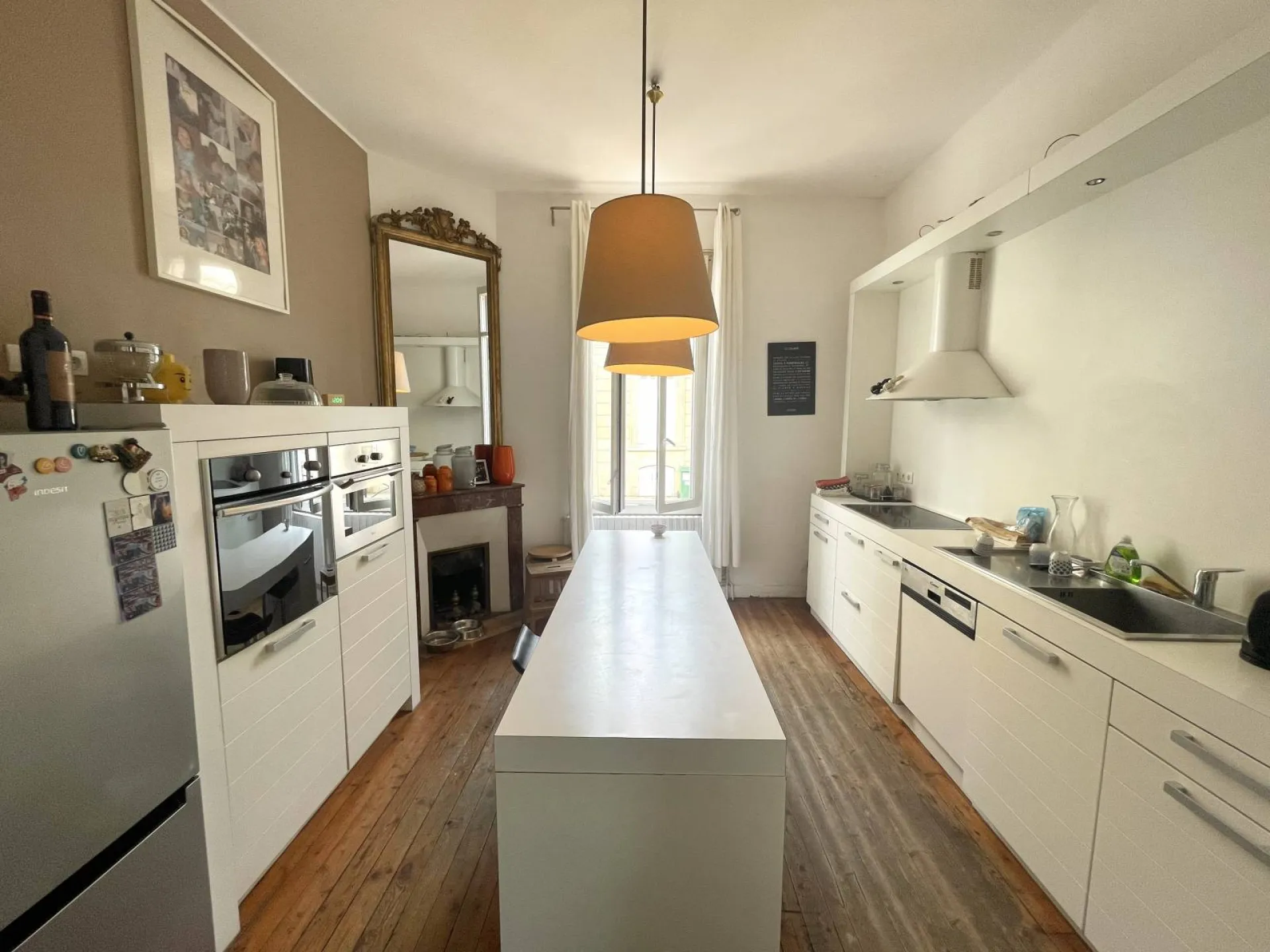 Maison rénovée à vendre quartier Bordeaux Jardin public