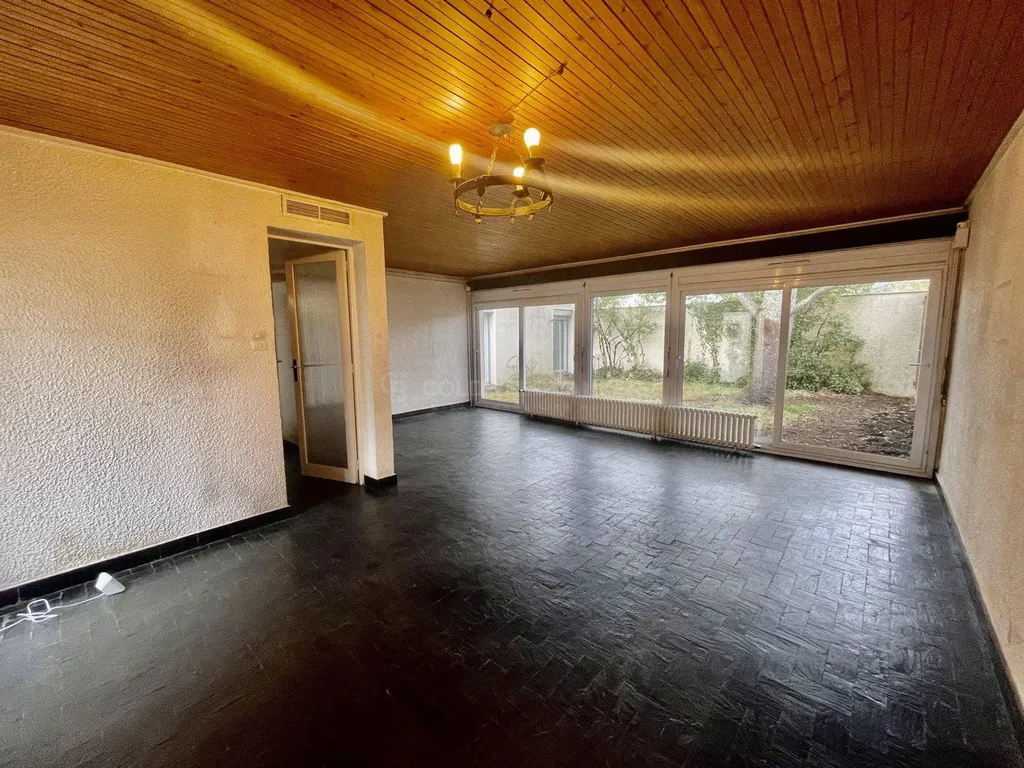 acheter Maison familiale de plain pied à rénover avec jardin PROCHE PESSAC ALOUETTE