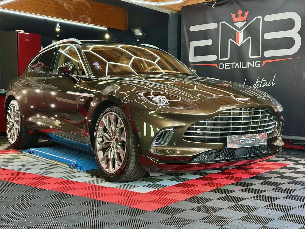 DETAILING auto protection carrosserie Aston Martin DBX sur Limonest 