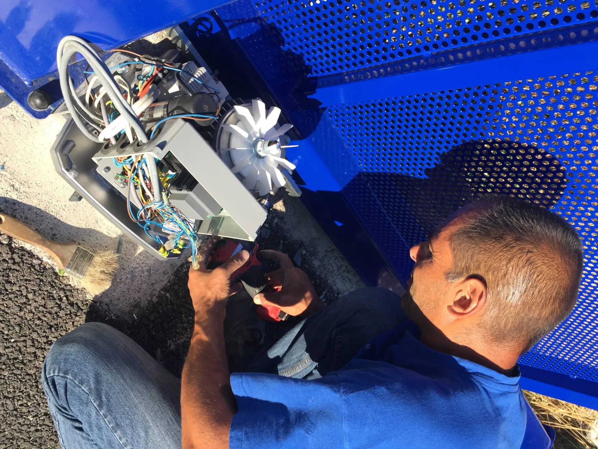 Dépannage moteur CAME entre Aix en Provence et Les Pennes Miurabeau par ABD Automatismes 