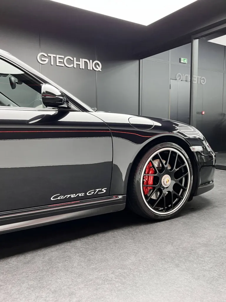 PORSCHE 997 GTS - POLISSAGE + TRAITEMENT CERAMIQUE GARANTIE 9 ANS - ARRAS