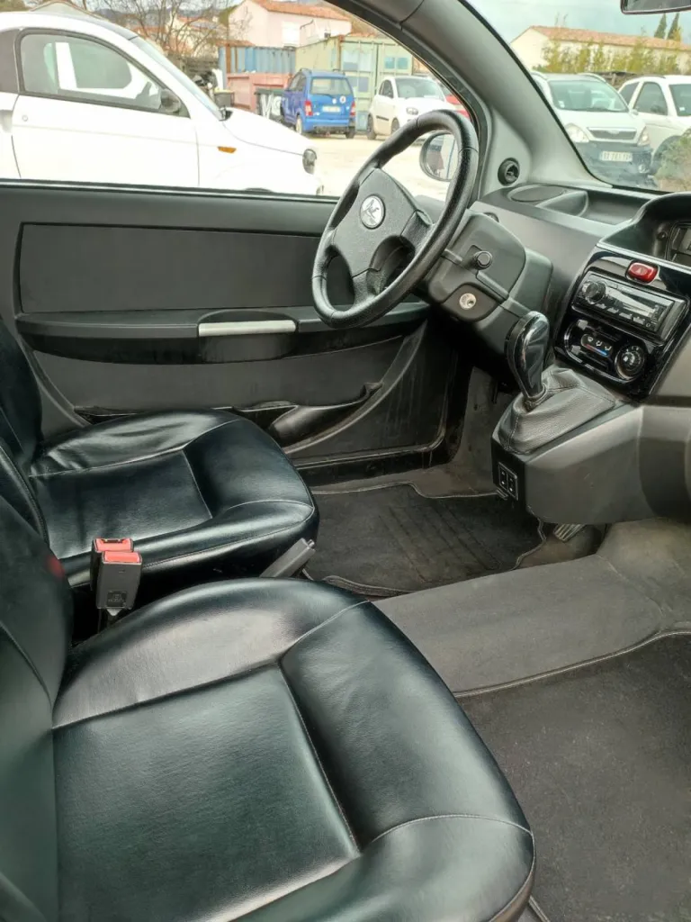 interieur due first occasion pas cher voiture sans permis