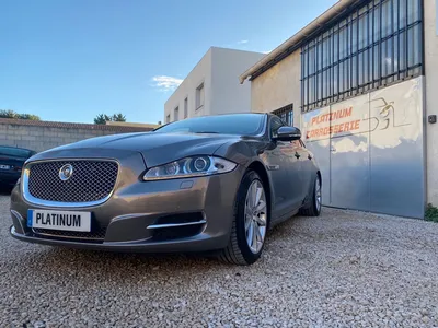 Jaguar XJ Remise en état de la carrosserie