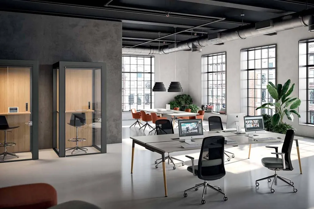 Bureau X3 dans un open-space avec cabine acoustique - Montpellier