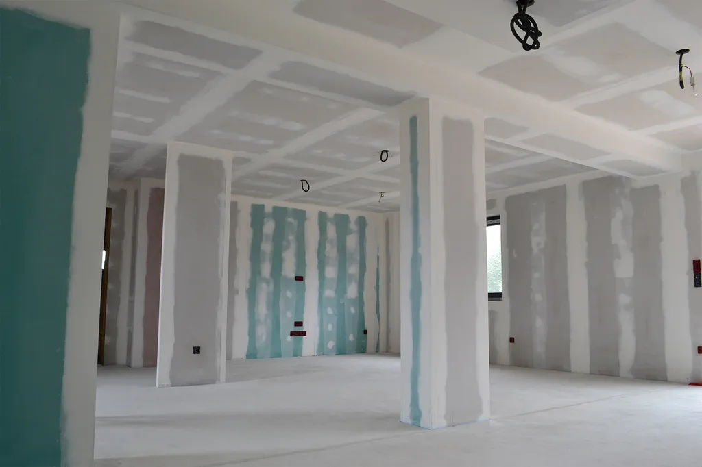 Plaquiste à Marseille spécialisé dans l'aménagement intérieur et pose de faux plafond