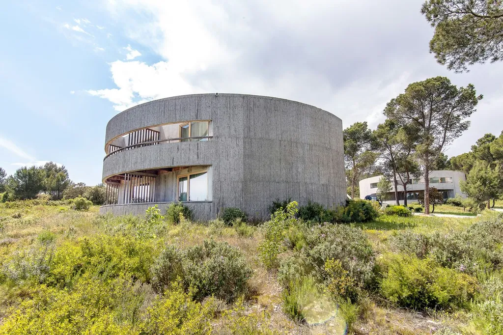 Hôtel Business Aix Les Milles : thecamp Hôtel & Lodges (Parking & Bornes Électriques)