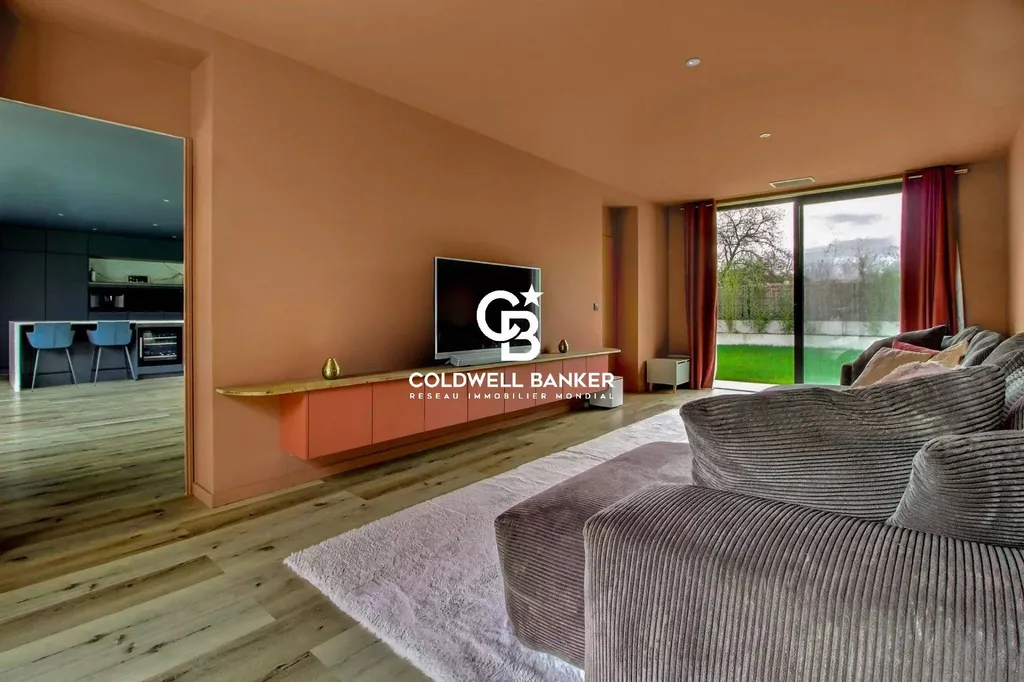 Maison à vendre à La Brède – villa d’architecte neuve avec piscine et grands volumes lumineux