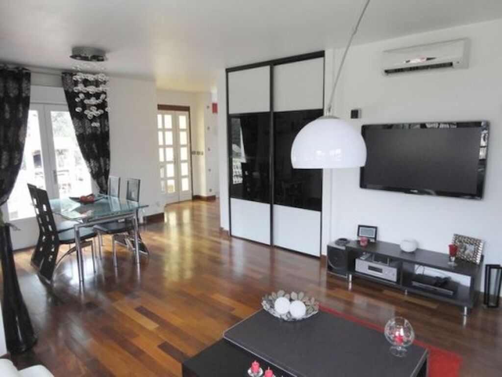  Beau logement à vendre 4 de plain pied Roquefort La Bédoule proche commodités